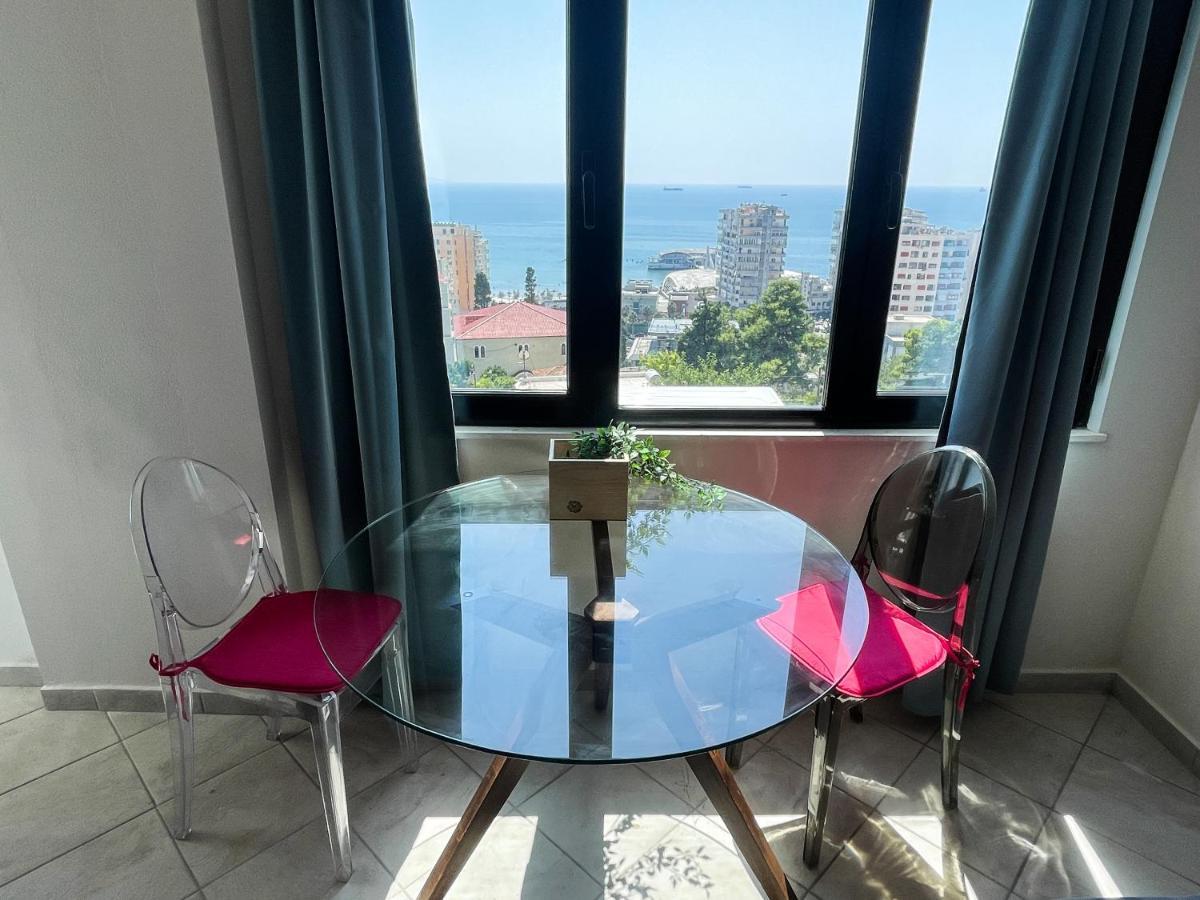 Nostalgic Sea View Apartments Драч Екстериор снимка